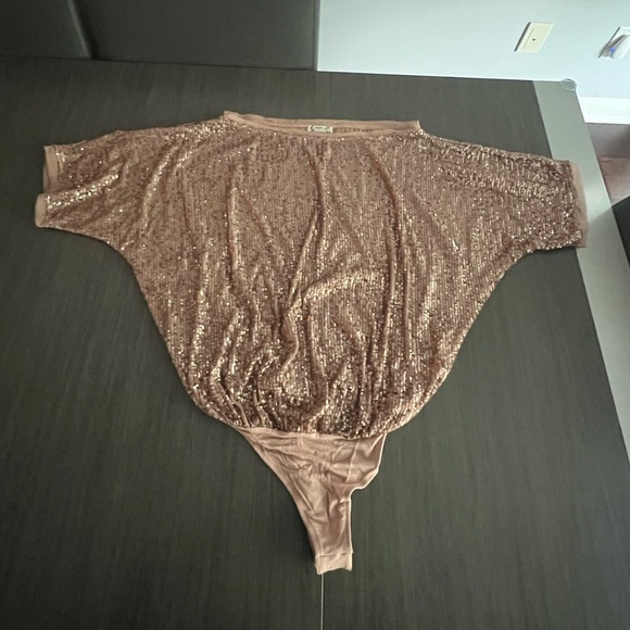 Free People Sequin Bodysuit – Size XS - Picture 2 of 7